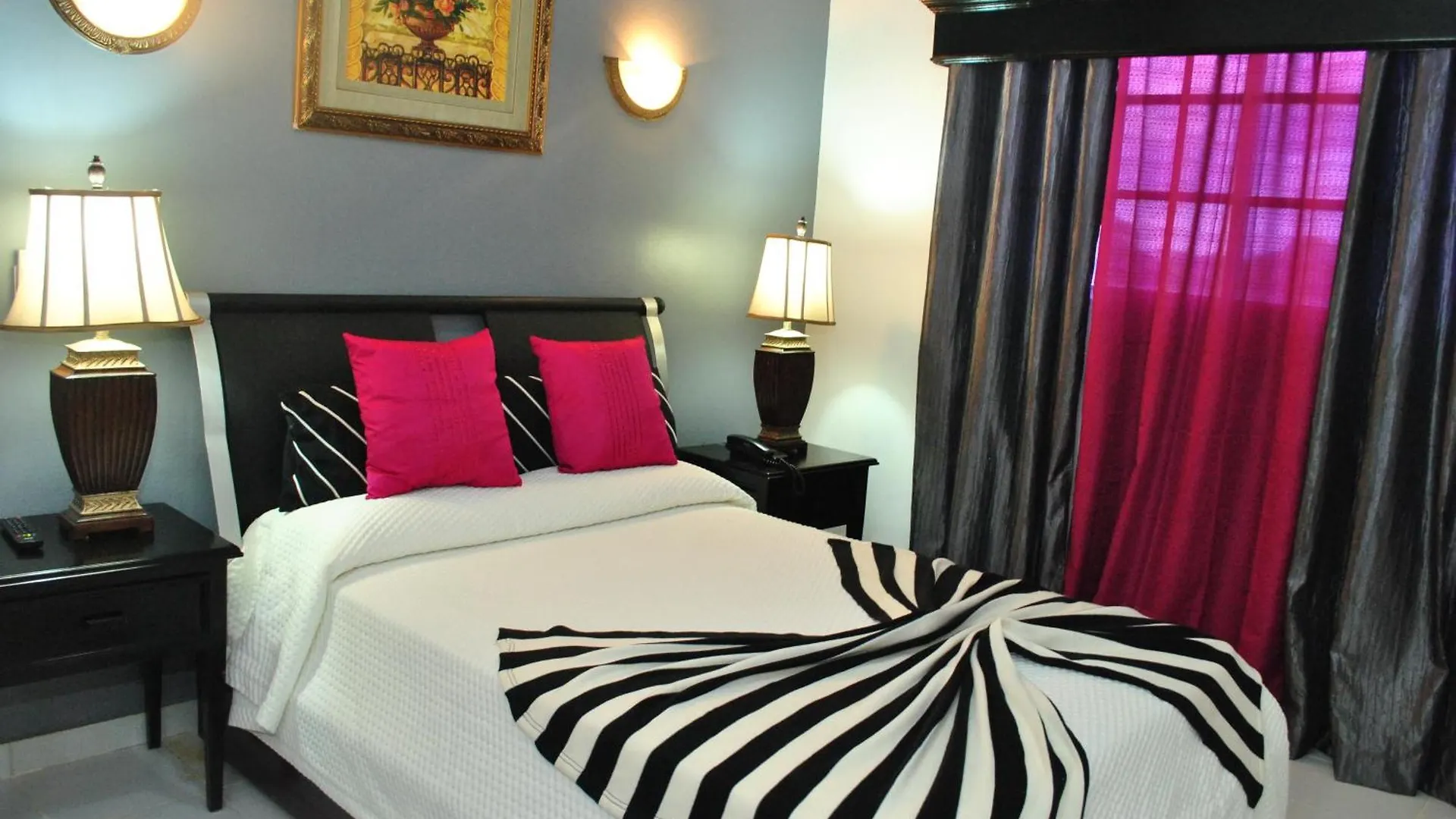 Hotel Rey Concepcion de La Vega 3*,